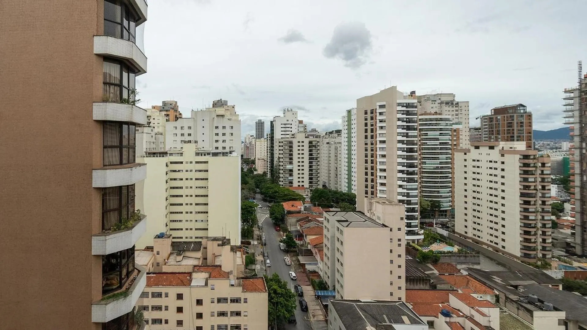 By Dh: Luxo E Conforto Em Perdizes, Aos Poucos Minutos Do Allianz Parque Sao Paulo Brazil
